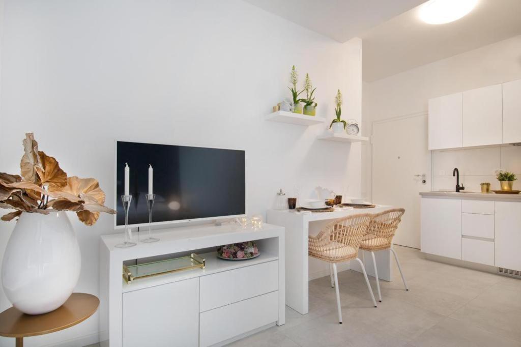 Zigo Modern Studio Apartment Near Beach Split Ngoại thất bức ảnh